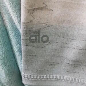 Alo Cropped Leggings